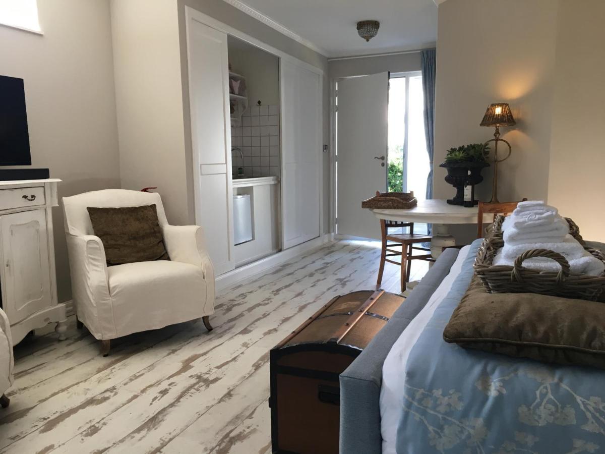 De Vijverkamer-----privé diner op de kamer mogelijk!! Hoogeveen Esterno foto